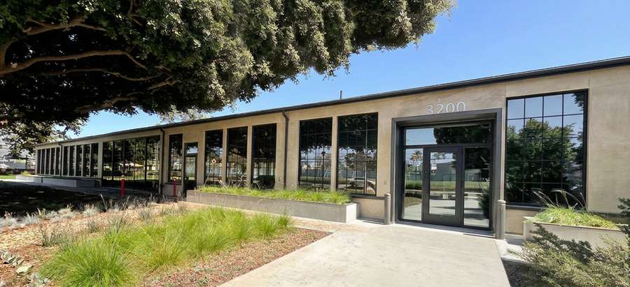 3200 Airport Ave, a brokerage assignment